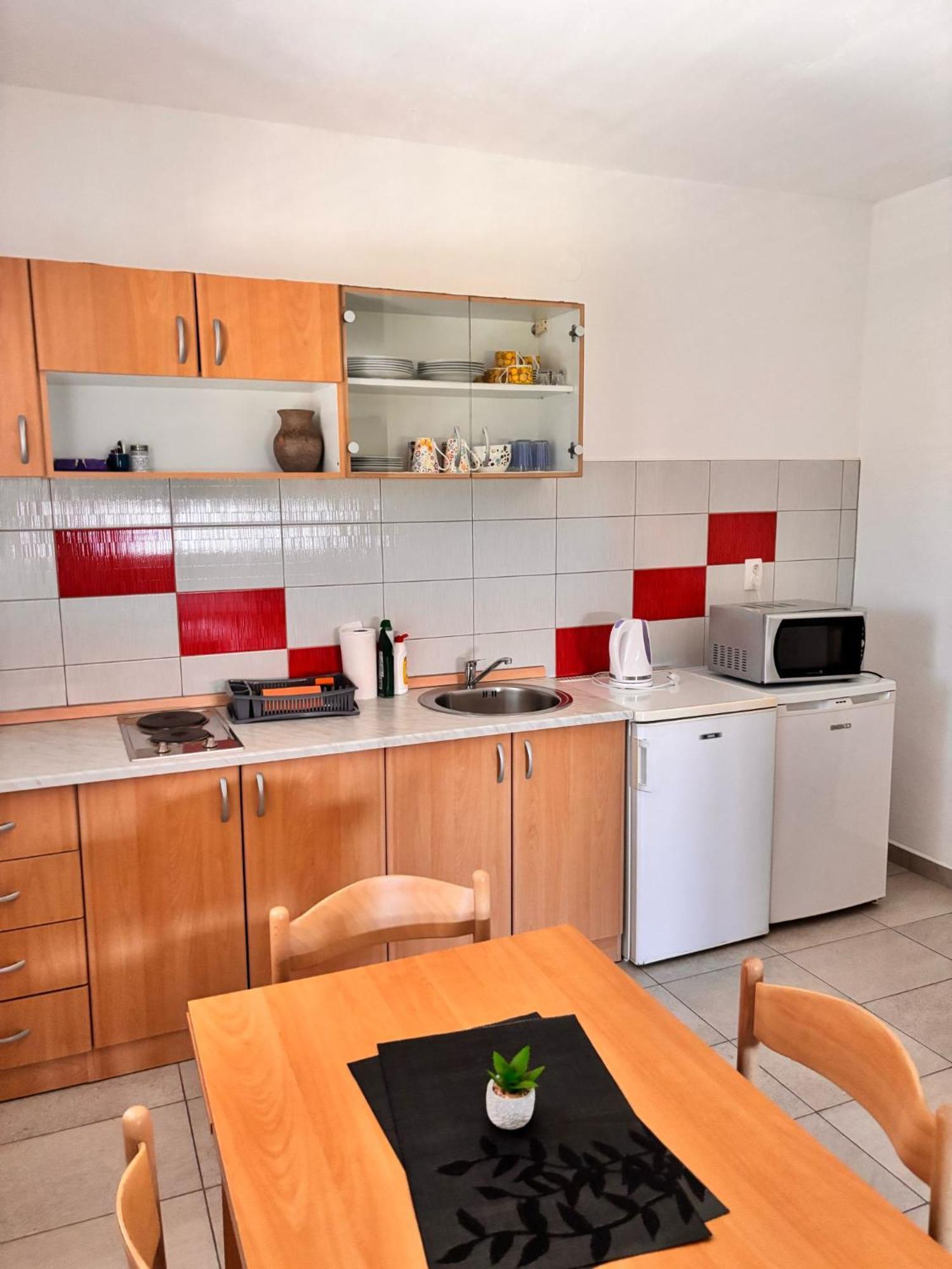 Ruza I Natalija Apartment Karlobag Phòng bức ảnh